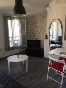 Appartement Perrin Solliers Apartment : photos des chambres