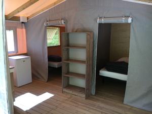 Hebergement Camping Calme et Nature : photos des chambres