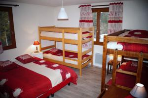 Hotel - Restaurant Le Blanchon : photos des chambres