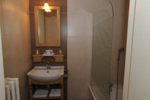 Hotel Auberge De La Scierie : Chambre Double avec Terrasse