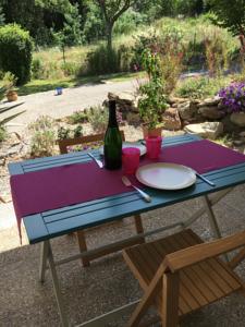 Appartement Les Mimosas Apartments : Appartement avec Terrasse