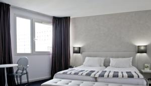 Hotel Holiday Inn Paris Montparnasse Pasteur : Chambre Familiale