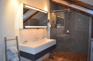 Hebergement Chateau de la Rode : Suite Familiale Deluxe