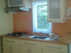 Hebergement Camping L'Adrech : photos des chambres
