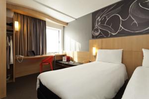 Hotel ibis Rodez Centre : photos des chambres