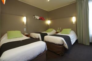 Hotel Campanile Paris 14 - Maine Montparnasse : photos des chambres