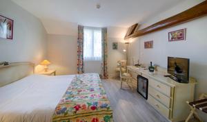 Logis Hotel Auberge du Lac : photos des chambres