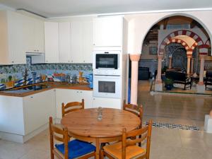 Hebergement Holiday Home Les Ecuries : photos des chambres