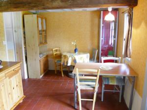 Hebergement Holiday Home Au coeur des Pommiers : photos des chambres