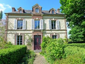 Hebergement Holiday Home La Romanesque : Maison de Vacances