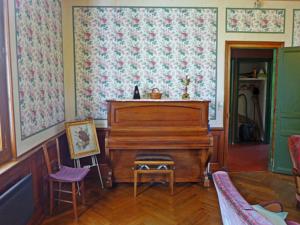 Hebergement Holiday Home La Romanesque : photos des chambres