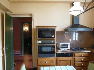 Hebergement Holiday Home La Romanesque : photos des chambres