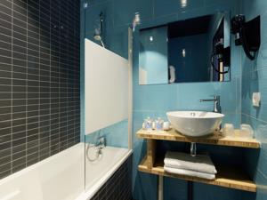 Hotel Kyriad Marseille Blancarde - Timone : photos des chambres
