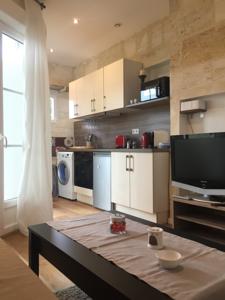 Appartement de charme, centre de bordeaux : photos des chambres