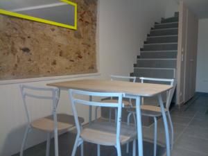 Hebergement Maison Village : photos des chambres