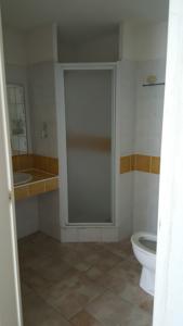 Appartement Residence Les Acacias 301 : photos des chambres