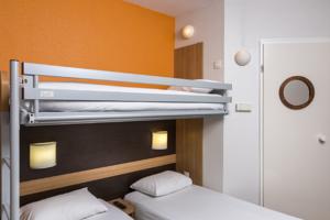 Hotel Premiere Classe Roissy - Aeroport Charles De Gaulle : photos des chambres