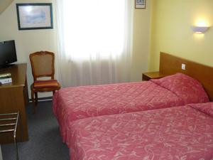 Hotel-Restaurant Le Normandie : photos des chambres
