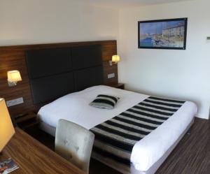 Hotel Kyriad Bordeaux Ouest - Merignac Aeroport : photos des chambres