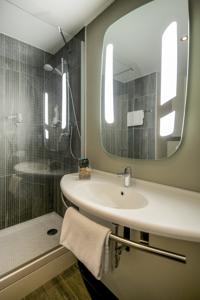 Hotel ibis Paris Le Bourget : photos des chambres