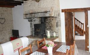 Hebergement Maison de campagne en Cote d'Or - Auxois : photos des chambres