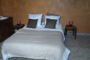 Hebergement Les Gites du Couvent : photos des chambres