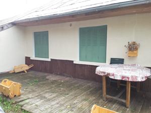 Appartement Saint Jean Montclar : photos des chambres