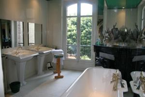 Chambres d'hotes/B&B Chambre d'Hotes L'Ambroise : photos des chambres