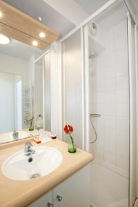 Residence Sejours & Affaires Creteil Le Magistere : photos des chambres