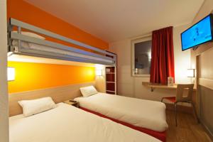 Hotel Premiere Classe Sens Nord- Saint Clement : Chambre Triple