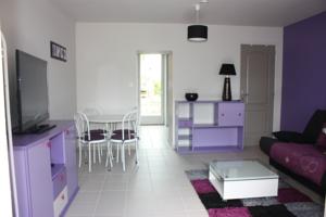 Appartement L'Amandier : photos des chambres