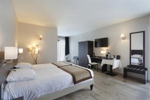 Complexe Hotel The Originals Resort Residence Pierre (ex Relais du Silence) : Suite Exécutive
