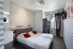 Complexe Hotel The Originals Resort Residence Pierre (ex Relais du Silence) : Chambre Double Économique
