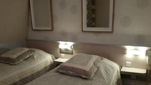 Hotel Le Chantereigne : Chambre Triple Standard