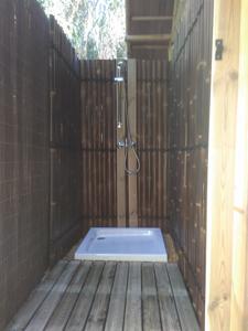 Hebergement camping le Fief d'Anduze : photos des chambres