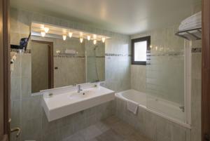 Hotel Logis Le Tadorne : photos des chambres