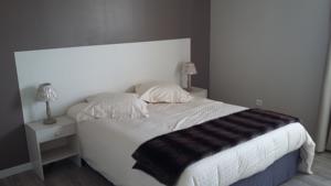 Chambres d'hotes/B&B La-haut sur la colline : photos des chambres