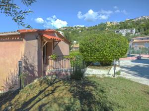 Hebergement Maison De Vacances - Berre-Les-Alpes 2 : photos des chambres
