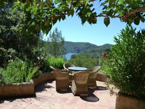Hebergement Holiday home Lei Roucas : photos des chambres