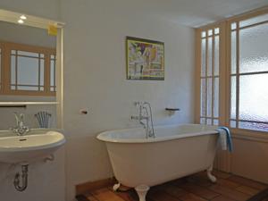 Hebergement Vieux Mas Martial : photos des chambres
