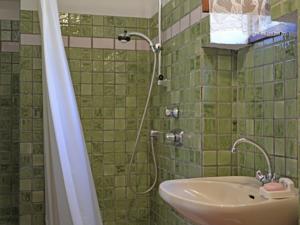 Hebergement Vieux Mas Martial : photos des chambres