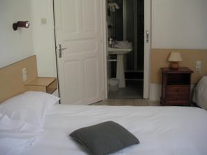 Hotel De La Poste : photos des chambres