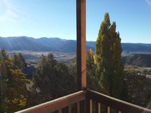 Appartements Les Balcons du Soleil : Appartement avec Vue sur la Montagne