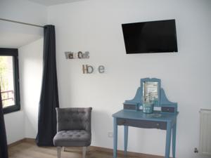 Chambres d'hotes/B&B La Batisse chambres d'hotes : photos des chambres