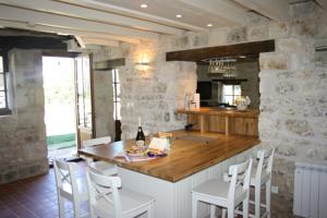 Hebergement Abbaye De Bois-Aubry : photos des chambres
