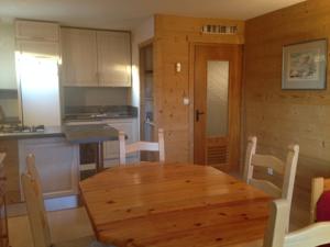 Appartement La Vardase : photos des chambres