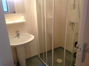 Hotel Le Beau Site Auvergne : Chambre Triple Classique
