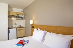 Residence Sejours & Affaires Creteil Le Magistere : photos des chambres