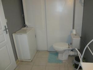 Appartement Maison Tifaloc : photos des chambres