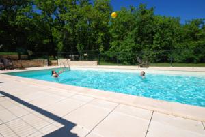 Hebergement Le Bois De Barthes : photos des chambres